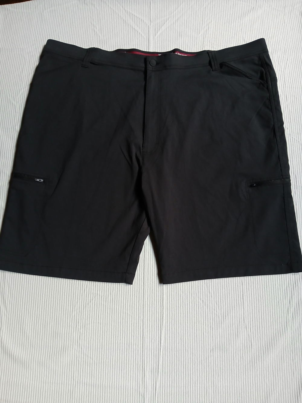 Wrangler Men's Outdoor Performance Zip Cargo Shorts Size 48 Black